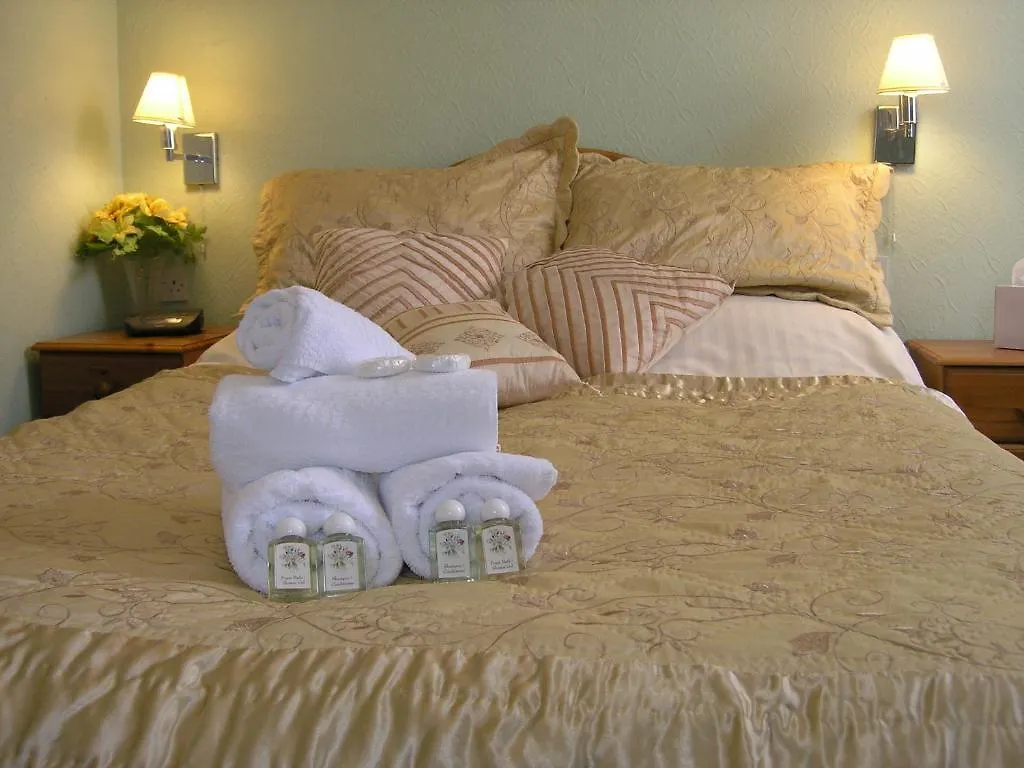 Sandbar Beach House - Family And Couples Only Bournemouth 4*,  Velká Británie
