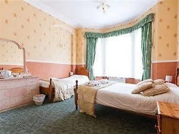 Sandbar Beach House - Family And Couples Only Bournemouth 4*,