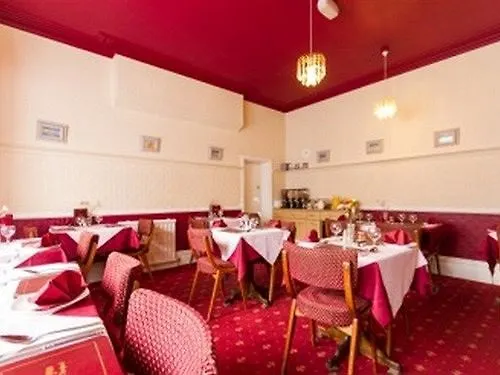 Guest house Sandbar Beach House - Family And Couples Only Bournemouth