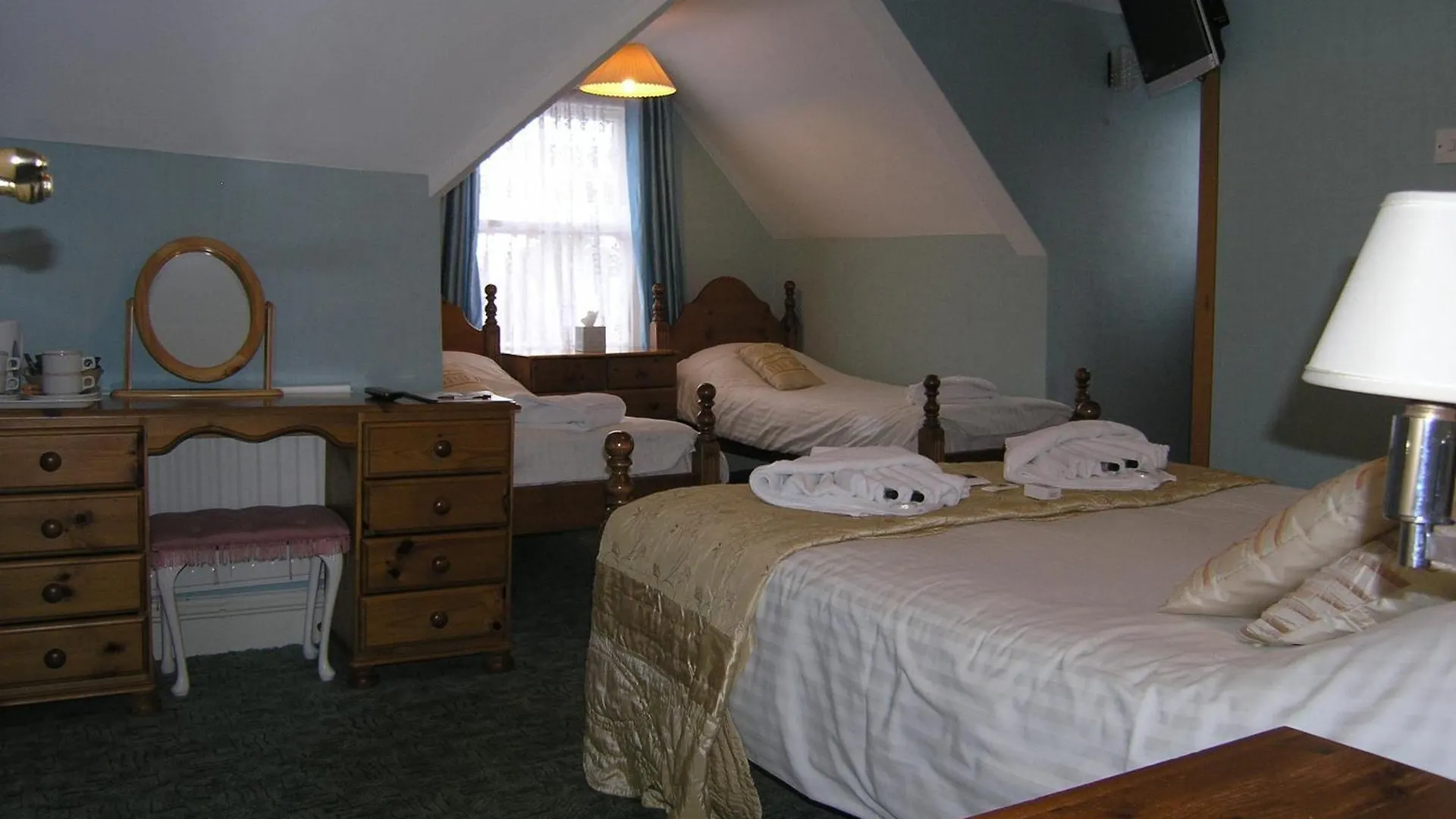 Guest house Sandbar Beach House - Family And Couples Only Bournemouth